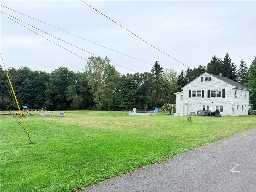 1026 Basilone Dr, New Castle, PA 16101 - #3