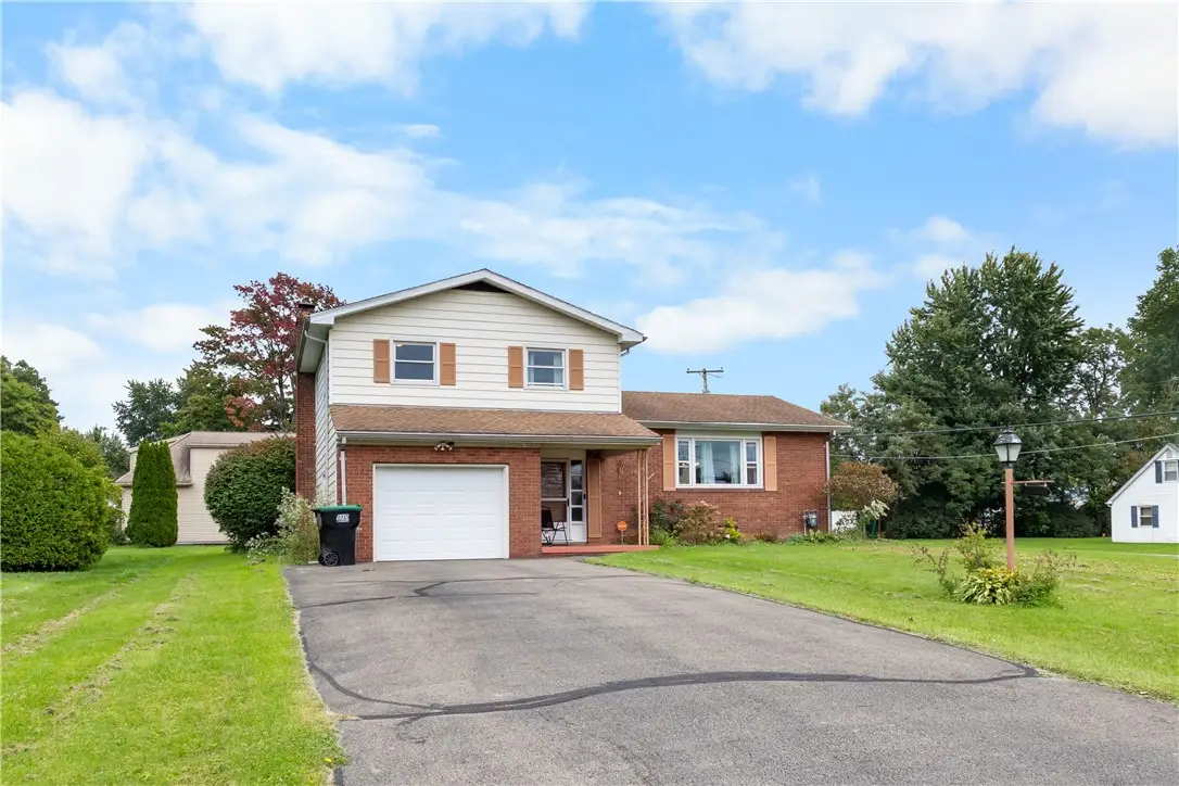 130 Todd Ave, Hermitage, PA 16148 - #1