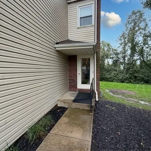 1704 Kenzie Dr, Pittsburgh, PA 15205 - #3