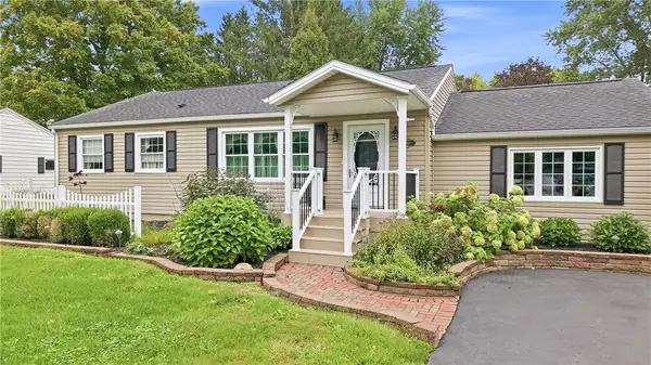 3760 Morefield Rd, Hermitage, PA 16148