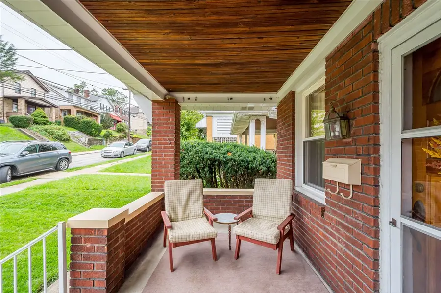 719 Woodbourne Ave, Pittsburgh, PA 15226 - #3