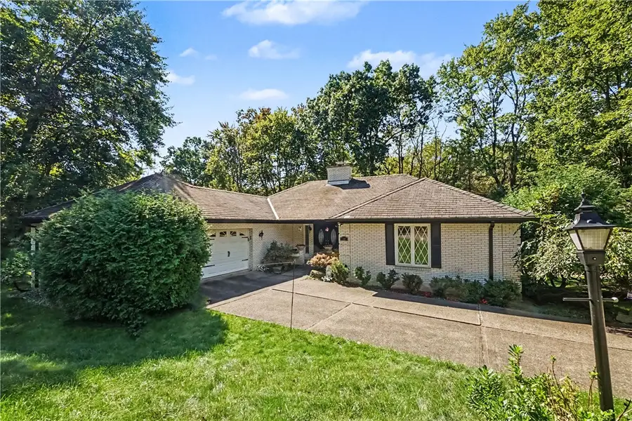 12 Market Court, Bradford Woods, PA 15015 - #2