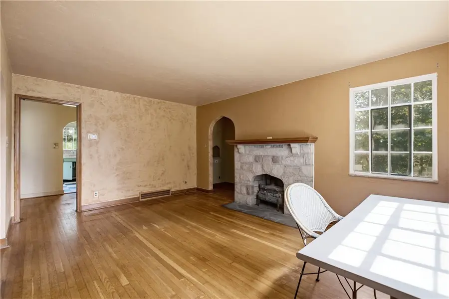 1039 Anderson Rd, Pittsburgh, PA 15209 - #2