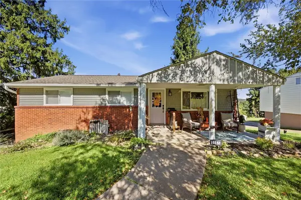 3161 Vermont Drive, Lower Burrell, PA 15068