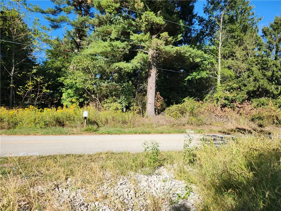 182 Broadview Dr, Hunker, PA 15639 - #2