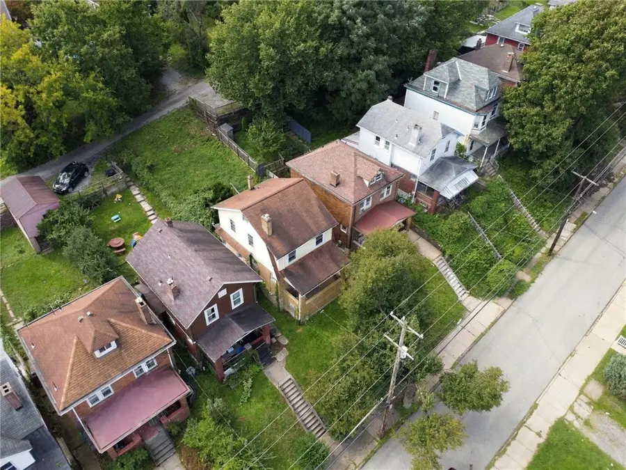 924 Woodbourne Avenue, Pittsburgh, PA 15226 - #3