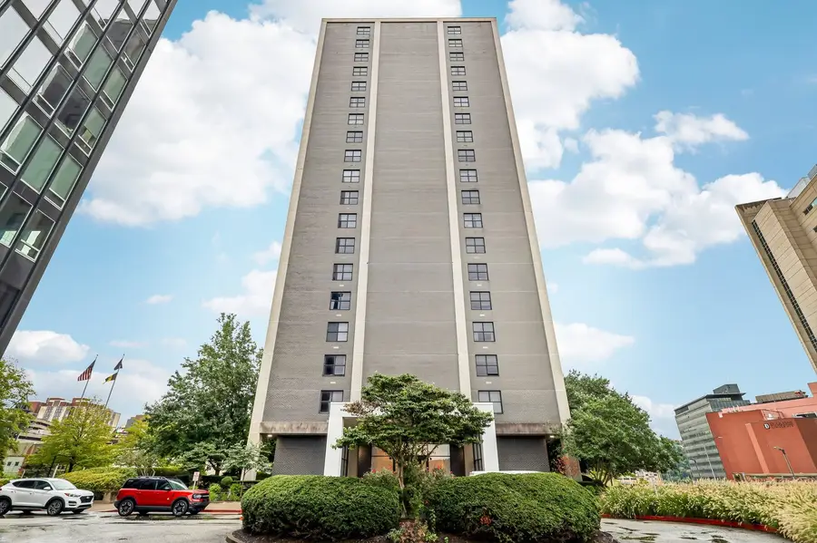 112 Washington Place #16D, Pittsburgh, PA 15219 - #2