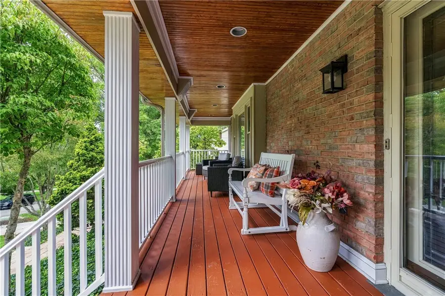 117 Yorktown Rd, McMurray, PA 15317 - #2