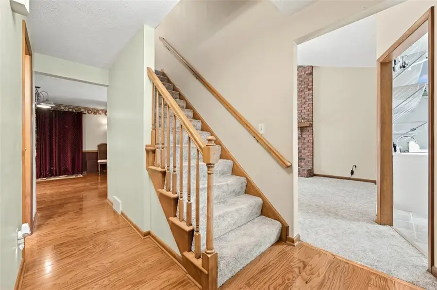 160 Hazlett Ln, Washington, PA 15301 - #3