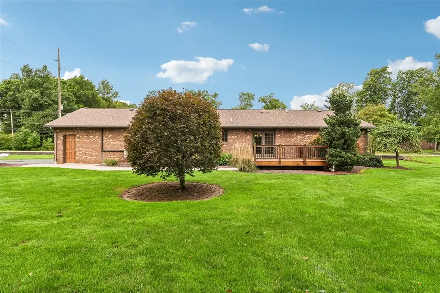 7 Valley View Dr, New Wilmington, PA 16142 - #2