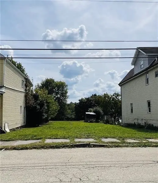 650 Addison Street, Washington, PA 15301 - #1