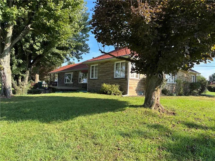 380 Portman Rd, Butler, PA 16002 - #2