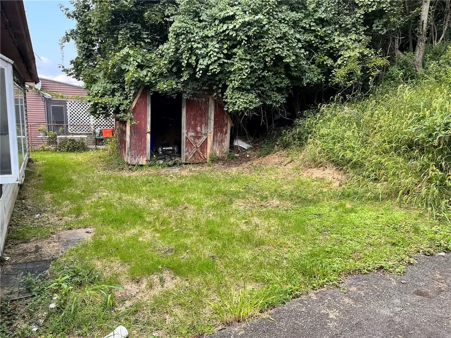 412 W Carter Dr, North Versailles, PA 15137 - #3