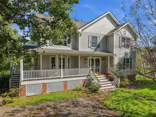 310 S Jefferson St, Zelienople, PA 16063