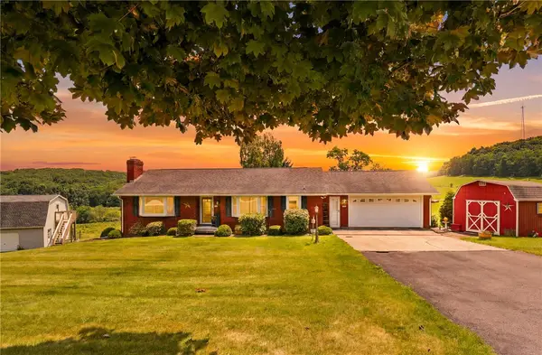 7630 Penn Ave, Somerset, PA 15501