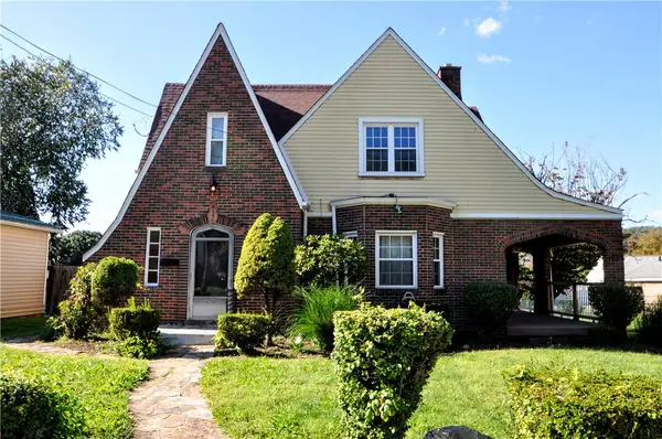 246 Center Ave, Elizabeth, PA 15037