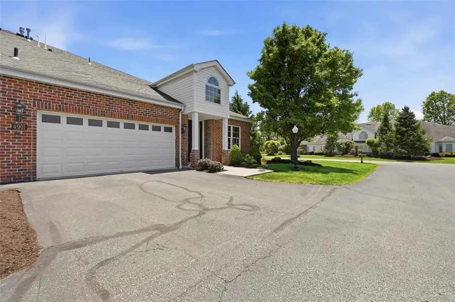 4901 Senate Ct, Valencia, PA 16059 - #3