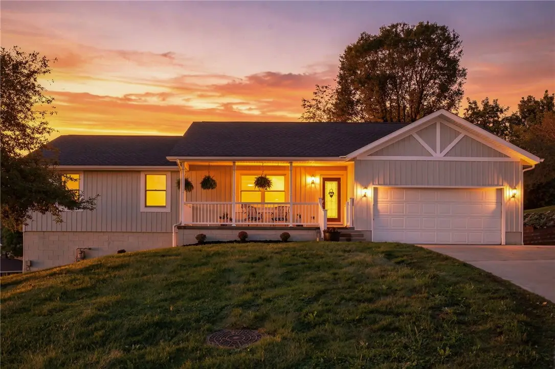 55 Olive St, Burgettstown, PA 15021 - #1