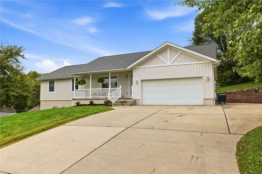 55 Olive St, Burgettstown, PA 15021 - #3