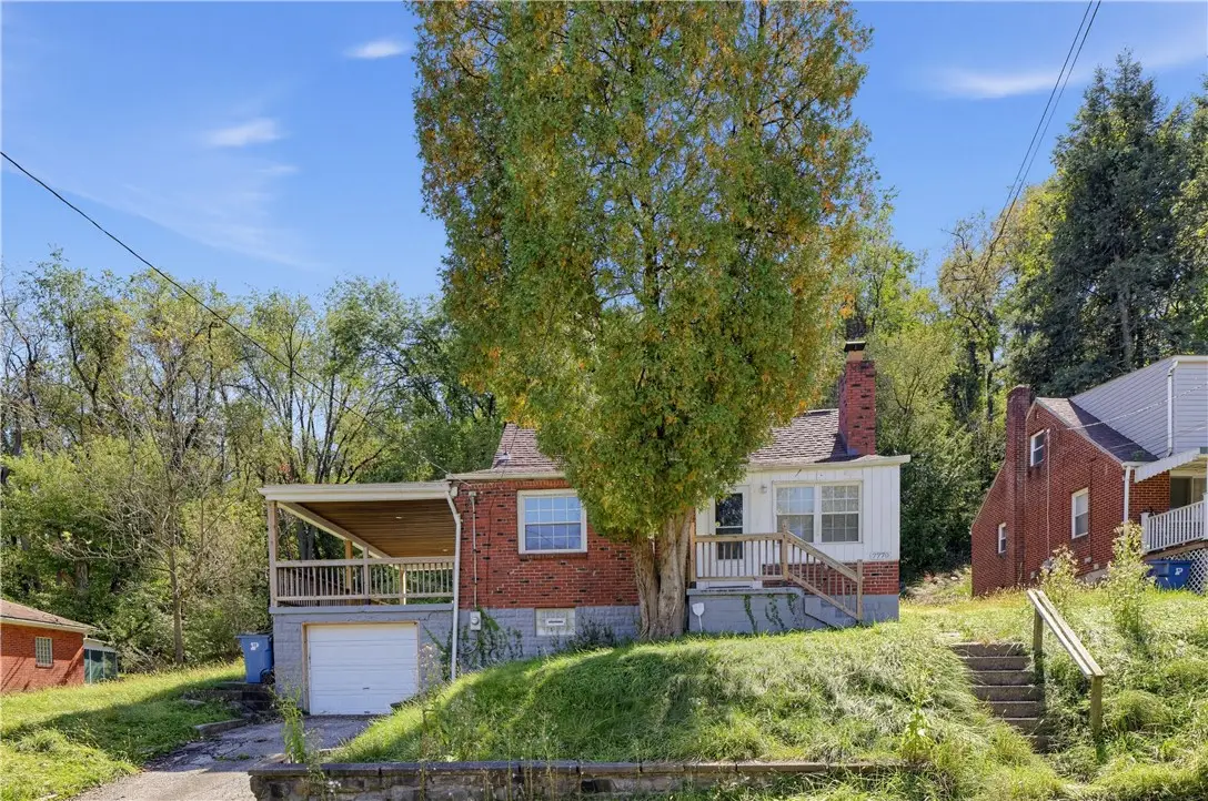 7770 Mount Carmel Rd, Verona, PA 15147 - #1