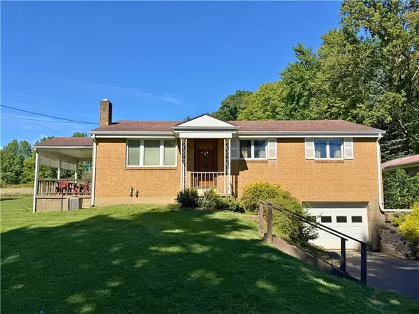 127 Blacktown Road, Grove City, PA 16127