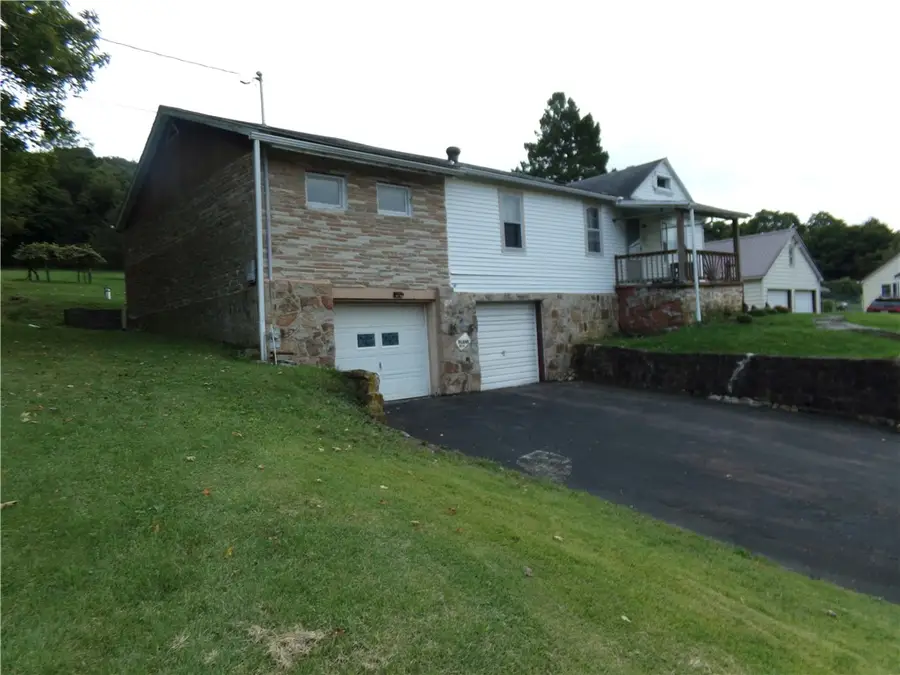 6674 Cumberland Hwy., Wellersburg, PA 15564 - #3