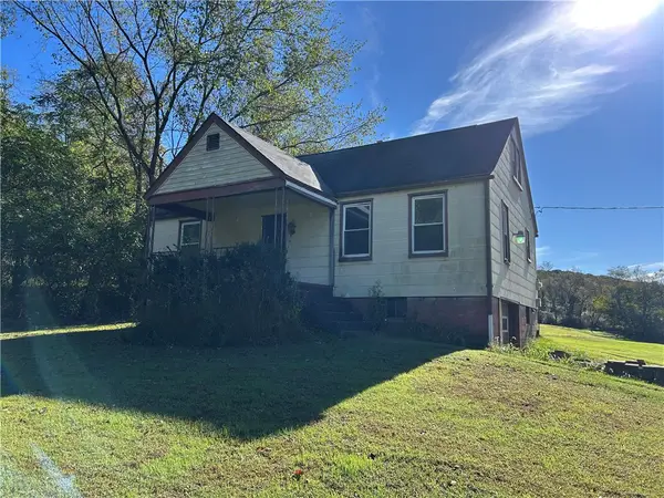 22 Finnin Rd, New Kensington, PA 15068