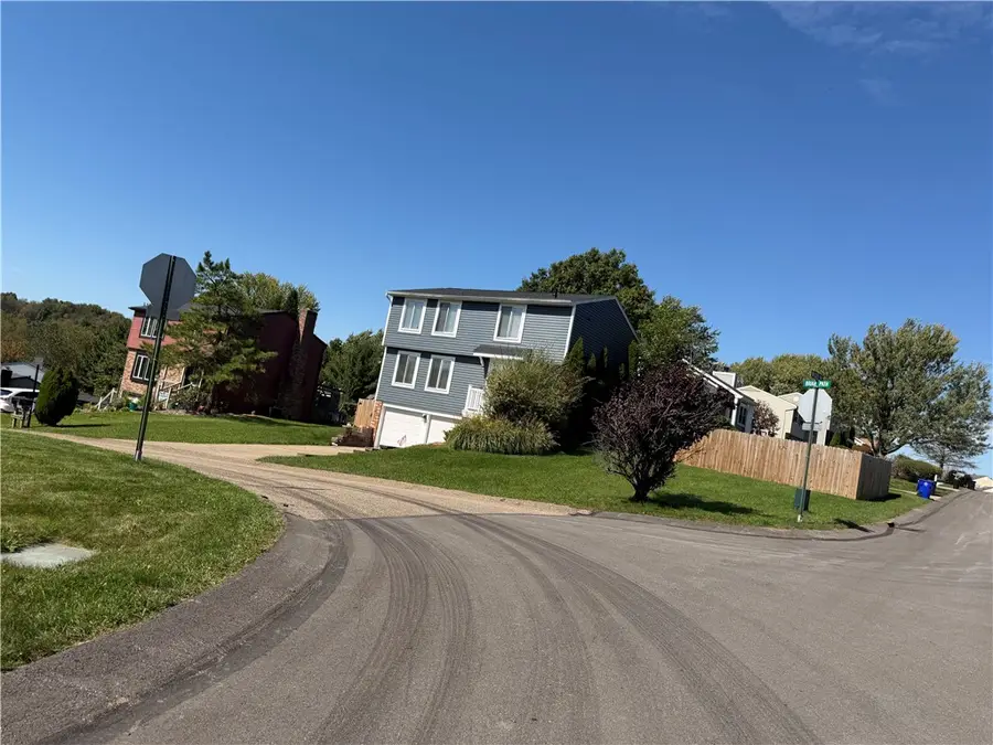 114 Briar Path, Imperial, PA 15126 - #3