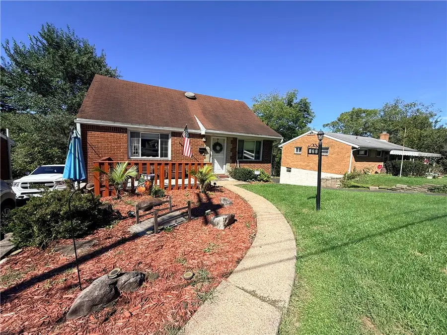 122 S Joslyn Dr, Pittsburgh, PA 15235 - #2