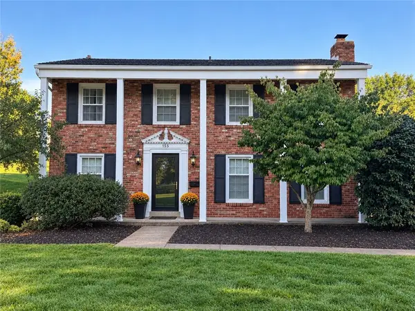 155 Foxcroft Rd, Pittsburgh, PA 15220