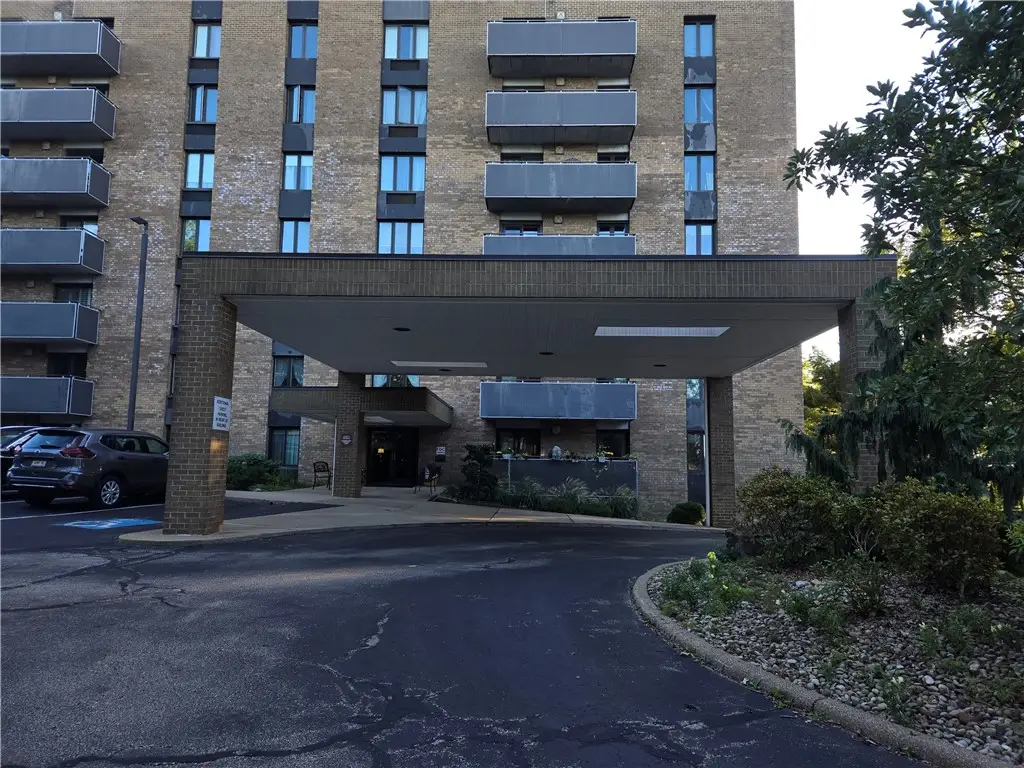820 E Beau #3L, Washington, PA 15301 - #1