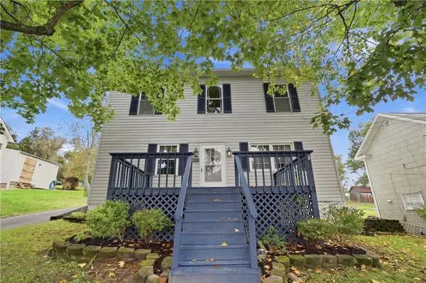 692 Amity Ridge Road, Amity, PA 15311