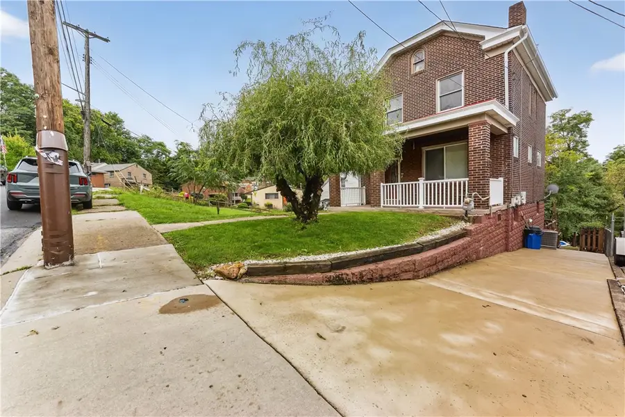 52 Queenston St, Pittsburgh, PA 15210 - #2