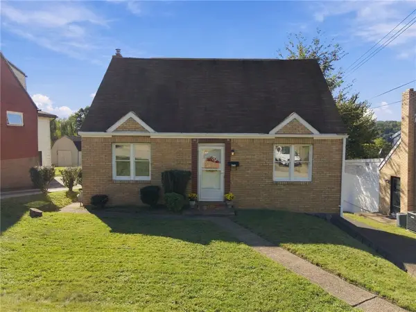6727 W Barivista Dr, Verona, PA 15147