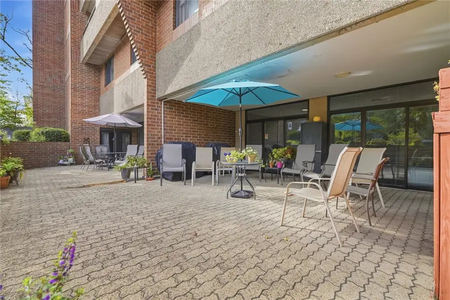 5715 Beacon St #213, Pittsburgh, PA 15217 - #3