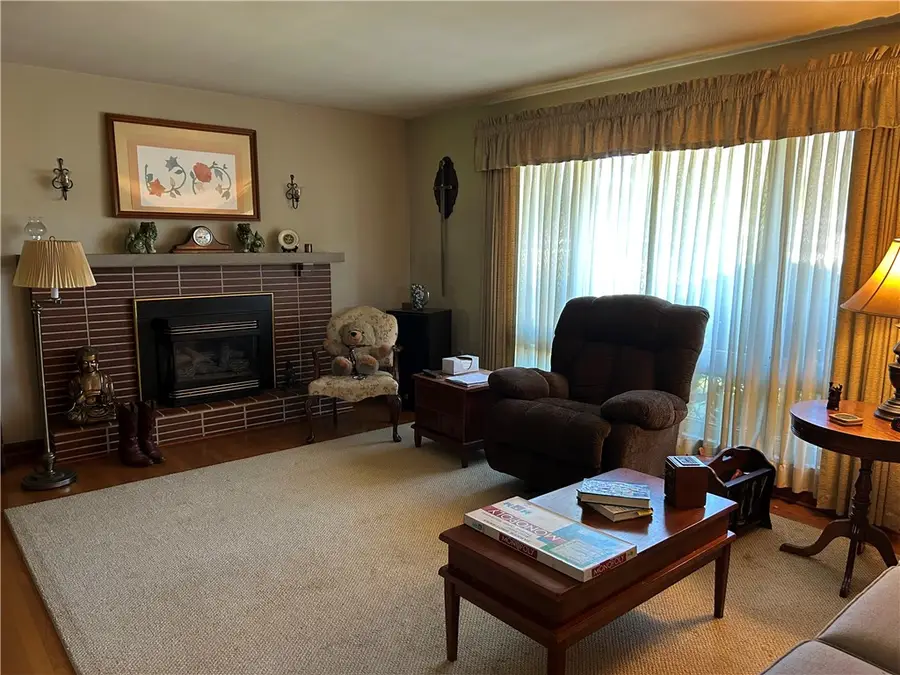 488 Toledo Drive, New Kensington, PA 15068 - #3