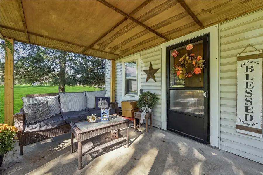 140 Mcdermott Rd, Level Green, PA 15085 - #2