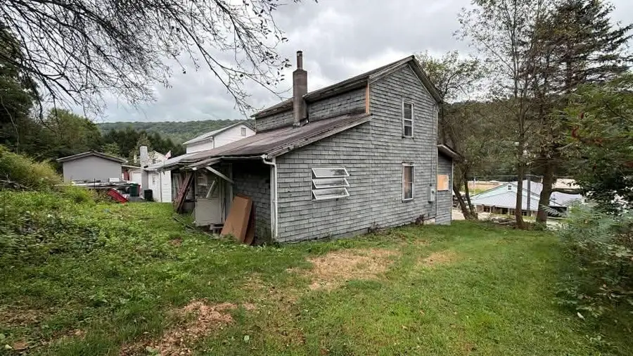 1610 Dixon Rd, Clymer, PA 15728 - #2