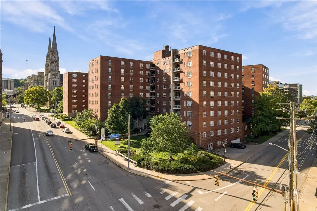 4625 Fifth Ave #205, Pittsburgh, PA 15213 - #1