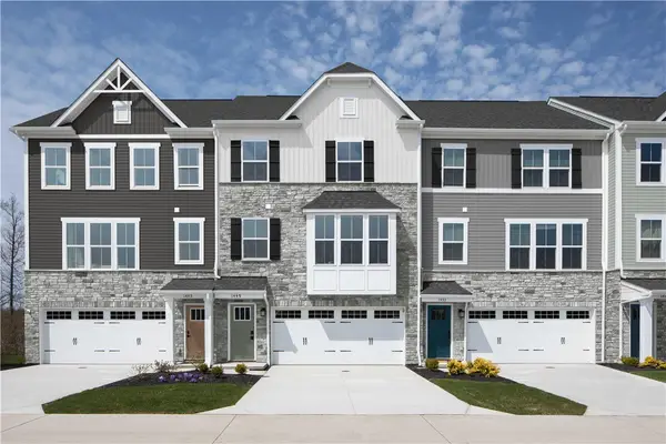 1005 Vista Court, Valencia, PA 16059