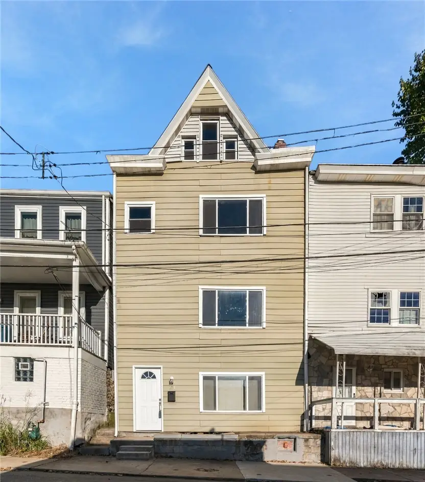 121 Lippert St, Pittsburgh, PA 15209 - #1