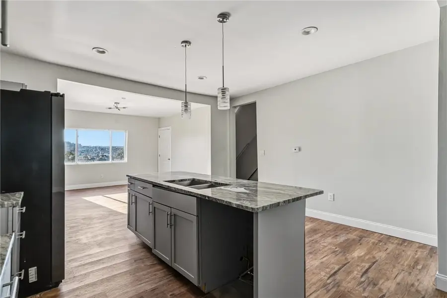 121 Lippert St, Pittsburgh, PA 15209 - #3