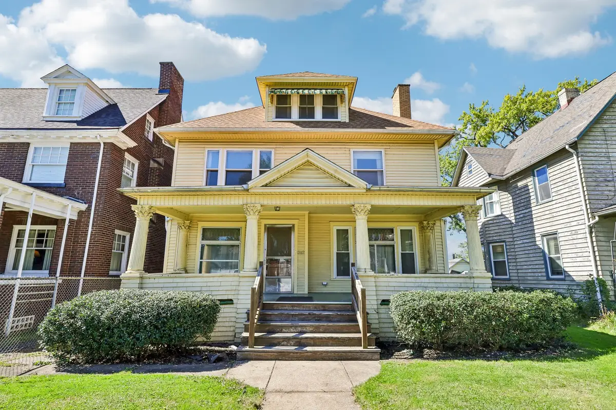 312 S Oakland Avenue, Sharon, PA 16146 - #1