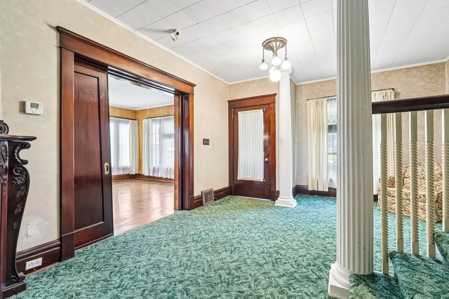312 S Oakland Avenue, Sharon, PA 16146 - #2