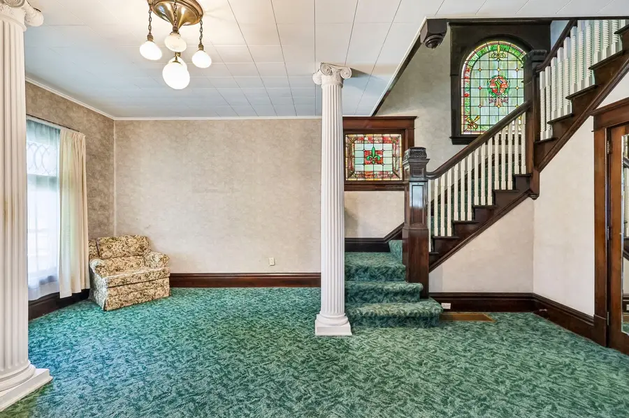 312 S Oakland Avenue, Sharon, PA 16146 - #3