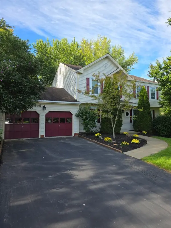 163 Woodbine Dr, Cranberry Twp, PA 16066