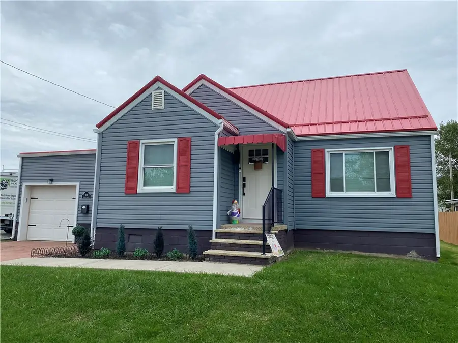 109 Roberts Street, Belle Vernon, PA 15012 - #2