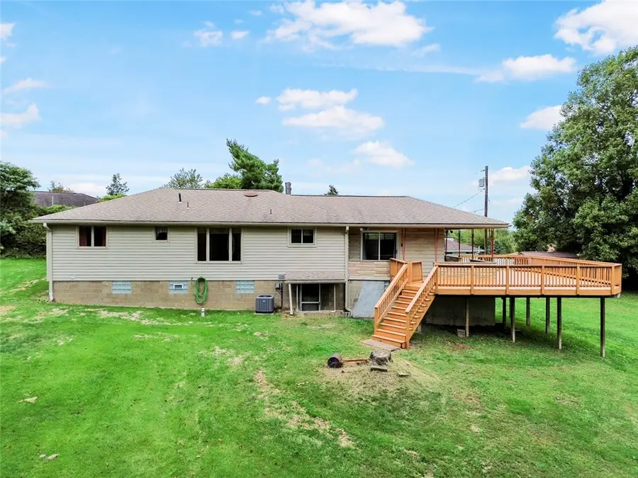 713 1/2 Maple Dr, Monongahela, PA 15063 - #3