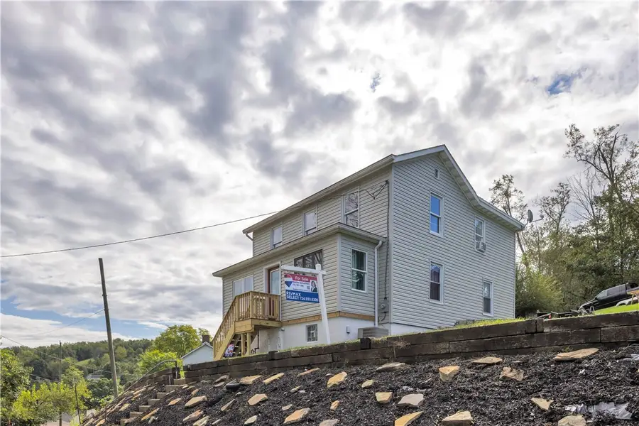 31 Penn, Manor, PA 15665 - #3