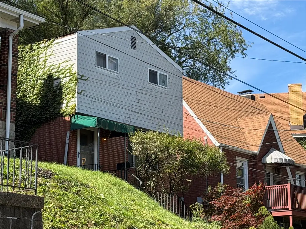 2928 1/2 Elroy Ave, Pittsburgh, PA 15227 - #1
